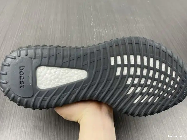 hype Onyx HQ4540 Boost V2 Yeezy Adidas 350 0601